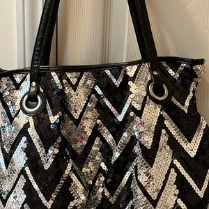 Sequin shoulder bag